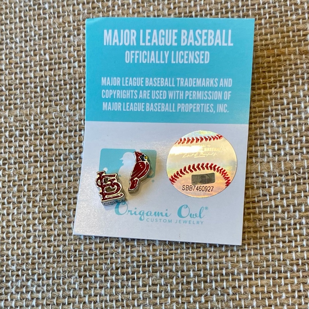 Origami Owl Bundle of 2 officially licensed St Louis Cardinals Charms, NIB.